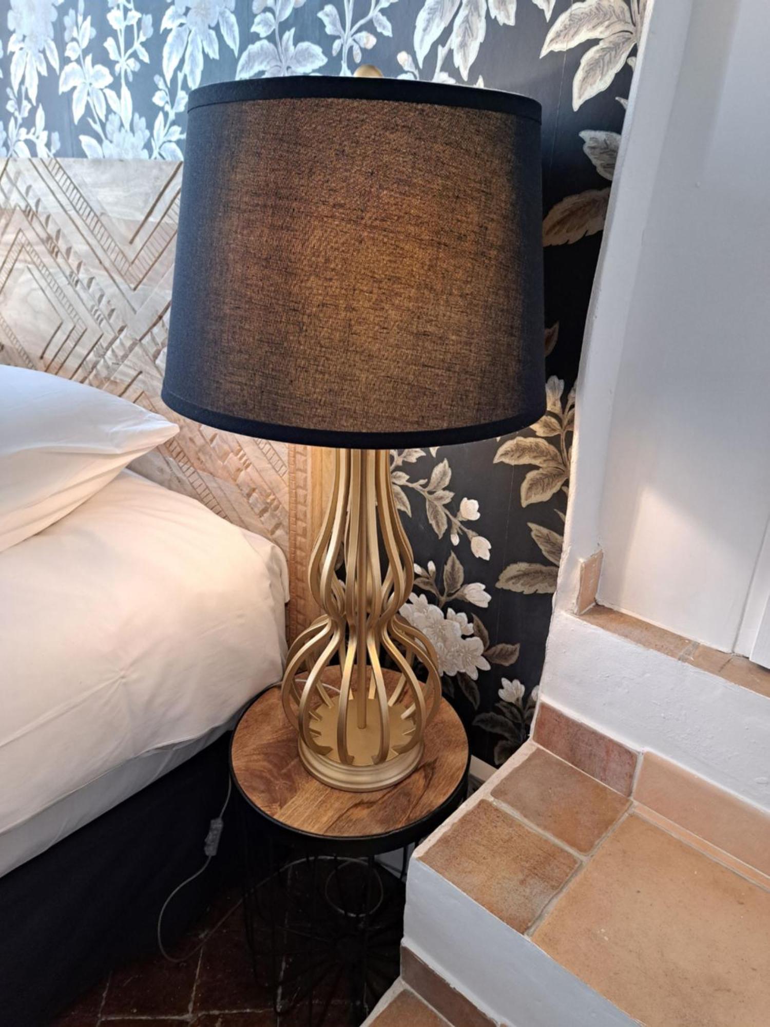 Hotel Le Patio De Sophie Sisteron Room photo